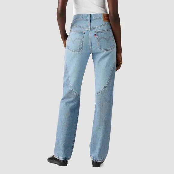 Levi's Light Blue Straight Leg Women's Jeans - Picture 5 of 6